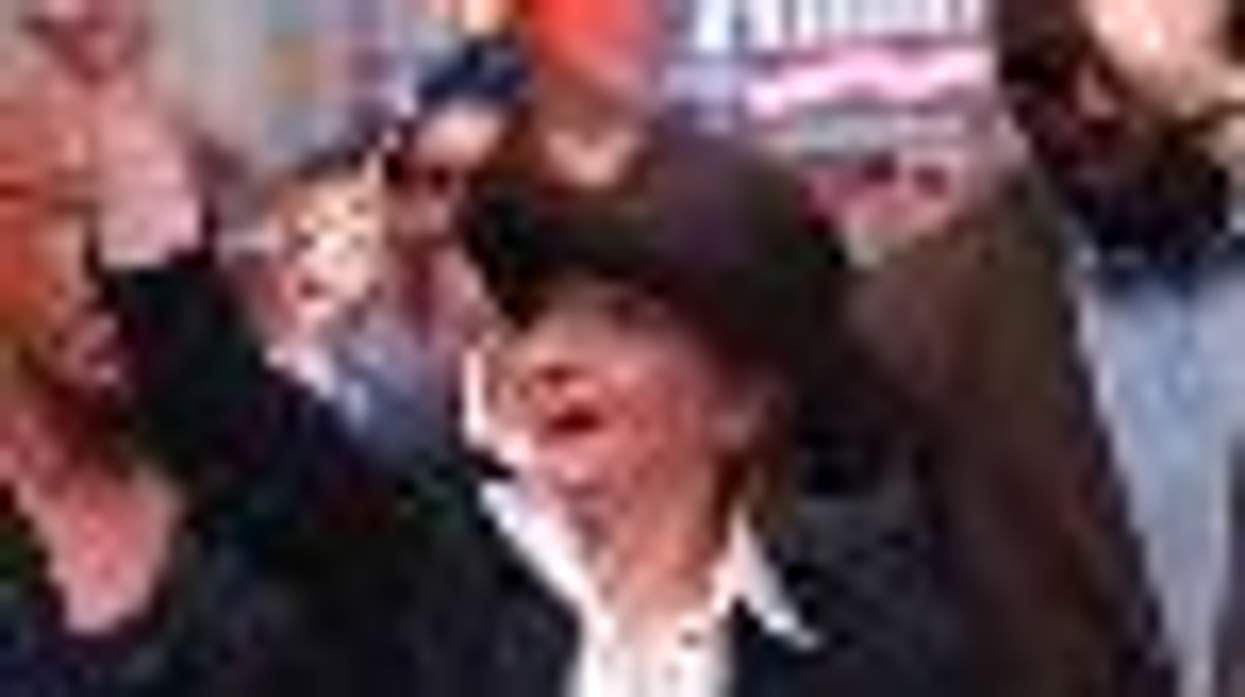 Hillary Clinton to Grant Equal Benefits to Gay Diplomats