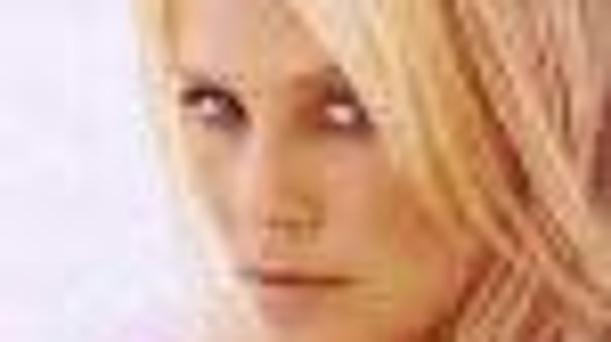 Charlize Theron to 'Meet in the Middle' Over Prop. 8 and Gay Marriage