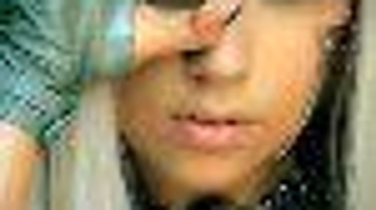 Lady GaGa Fantasizes About Sex with the Ladies in 'Poker Face'