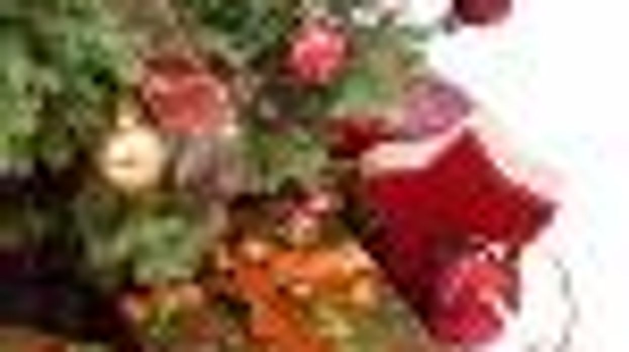 Top 10 Gifts for the Lesbian on Your List