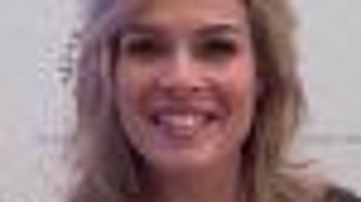 Iron Chef Cat Cora Video: Talks Prop. 8 and More...