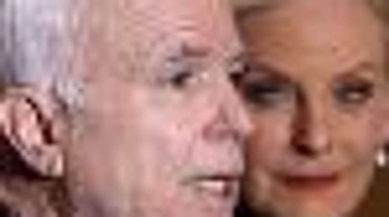 National Enquirer Taps Another Affair, Catches Cindy McCain in Lip Lock