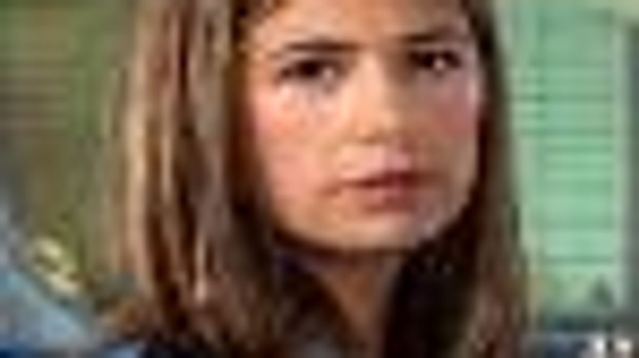 Media Blender: Maura Tierney, Angelina Jolie