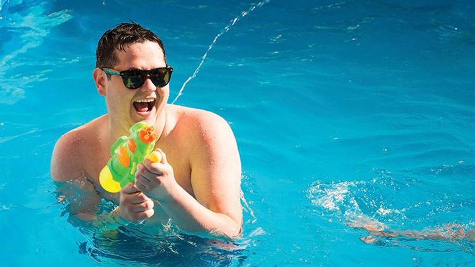 15 Ways to Avoid Being Body Conscious This Summer