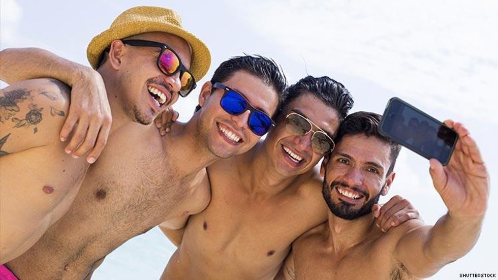 How to Put Yourself Out There: A Queer Guide to Making Friends