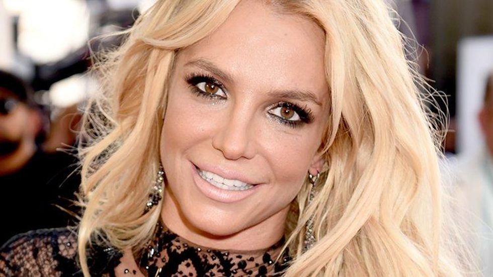 Britney Deletes Her IG The Day Before Her Collab With Elton Debuts
