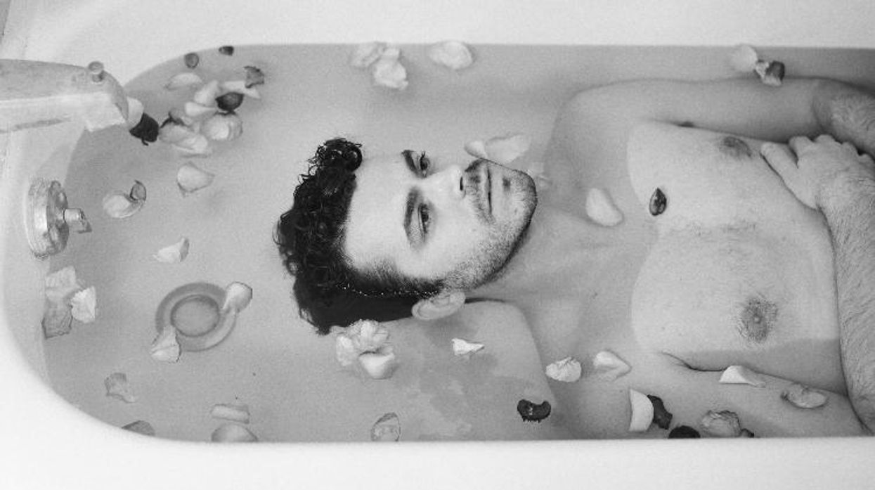 <p>Joey Pollari (aka Odd Comfort) Is Ready to Sing About Love, Loss & Men</p>