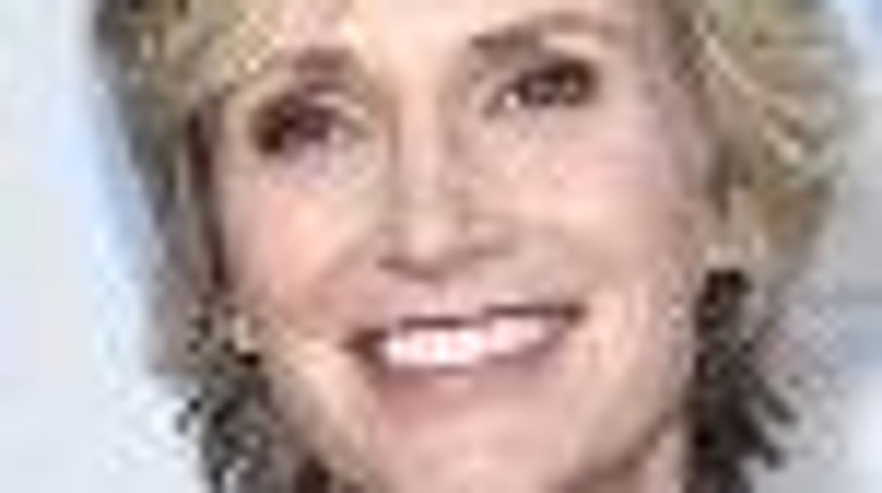 Jane Lynch Questions Acceptance of Gay Actors in Leading Roles