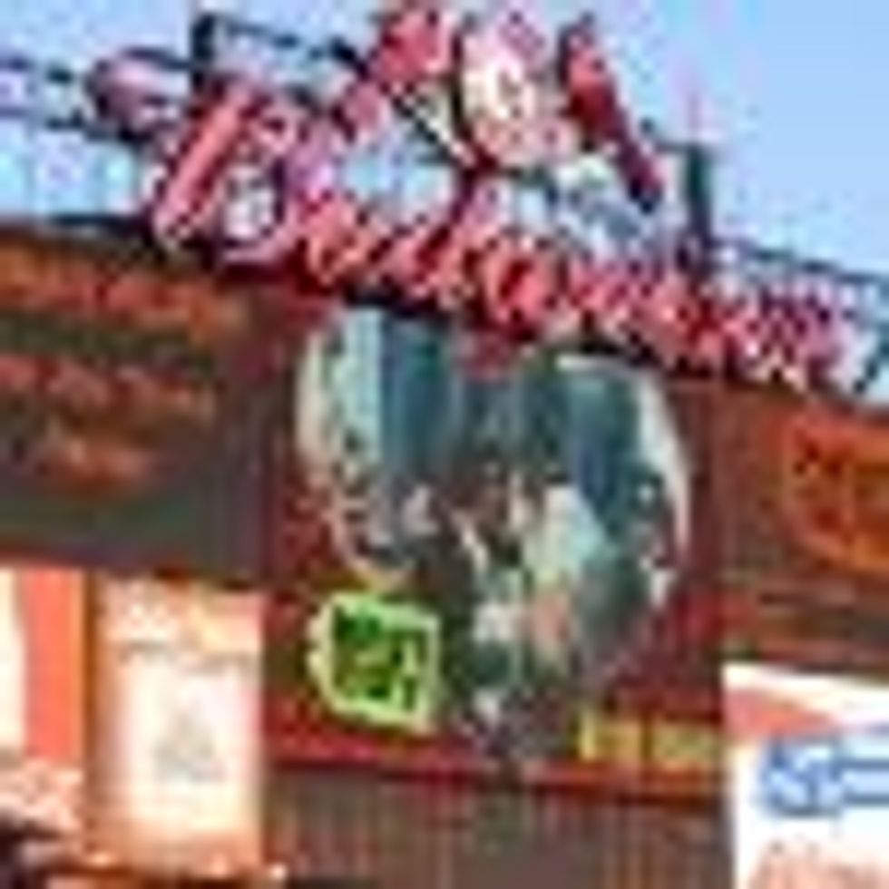 St. Louis Cardinals' Busch Stadium 'Out at the Ballpark' to Feature Gays on the Kiss Cam?