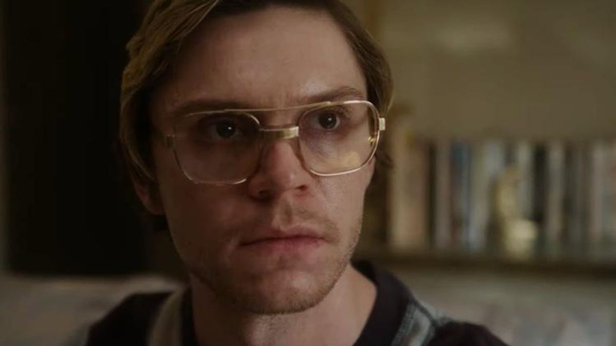 Ryan Murphy's Dahmer Series Drops First Trailer Featuring Evan Peters