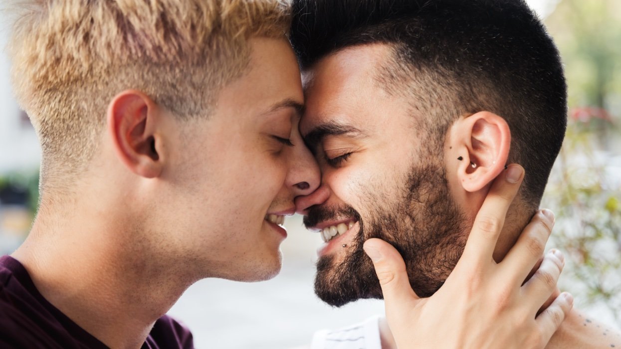 Here's how to keep your FWB relationship from falling apart