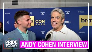 Andy Cohen embraces his sexy daddy status & spills on his gay DMs