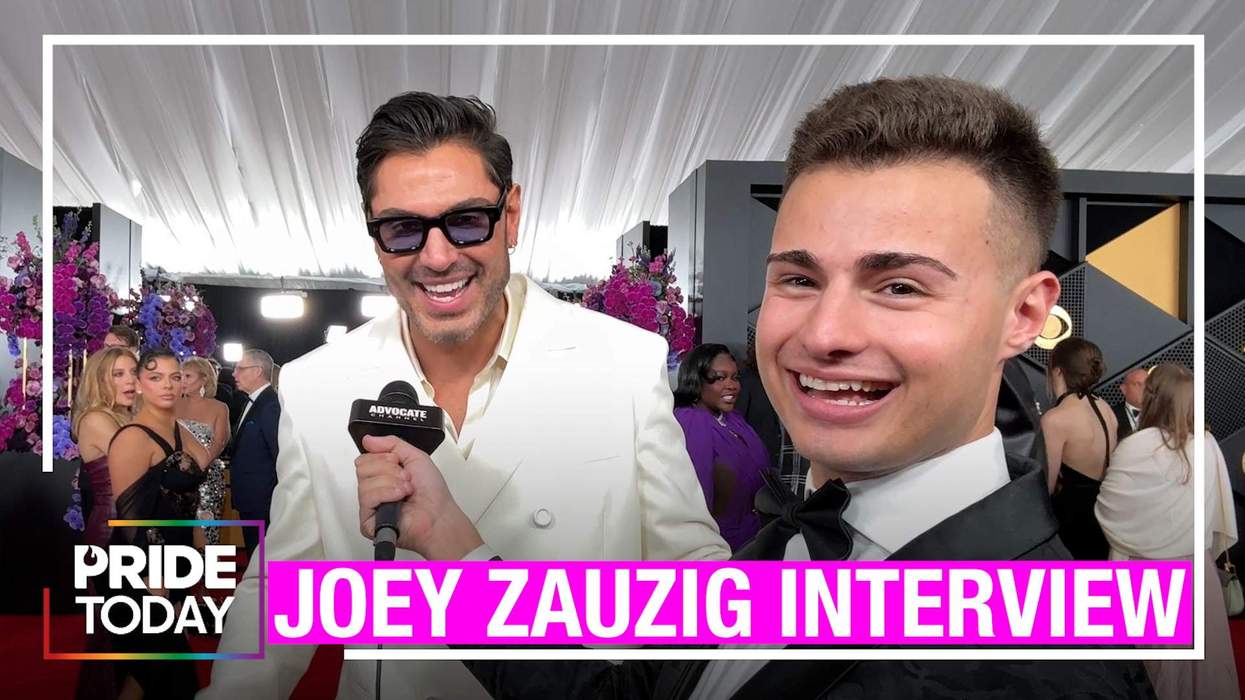 Joey Zauzig dishes on his steamy love life & sexy thirst traps