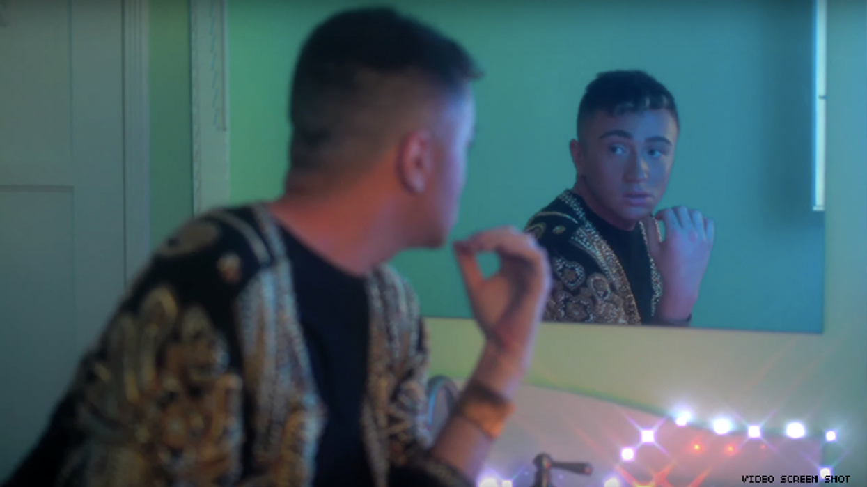 <p>The Trippy Visuals for Jared Gelman's 'Proximity' Are Stunning</p>