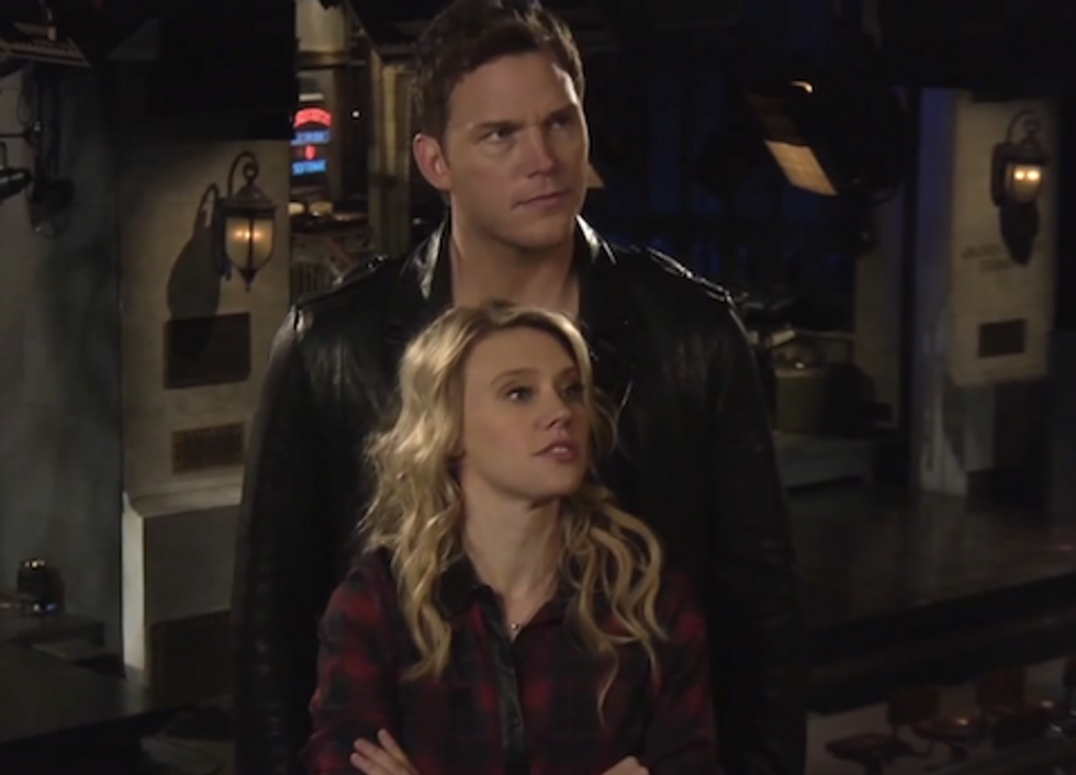 WATCH: Kate McKinnon Seduces and Swears at Chris Pratt in Hysterical New 'SNL' Promos