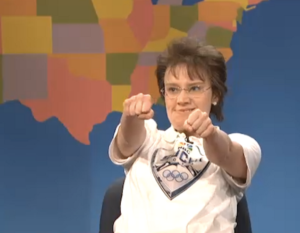WATCH: Kate McKinnon is President Obama's 'Big Gay Middle Finger' Billie Jean King! 