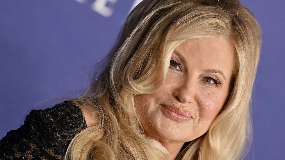 980px x 551px - Jennifer Coolidge Dishes To Ariana Grande About Her 'Best Dick'