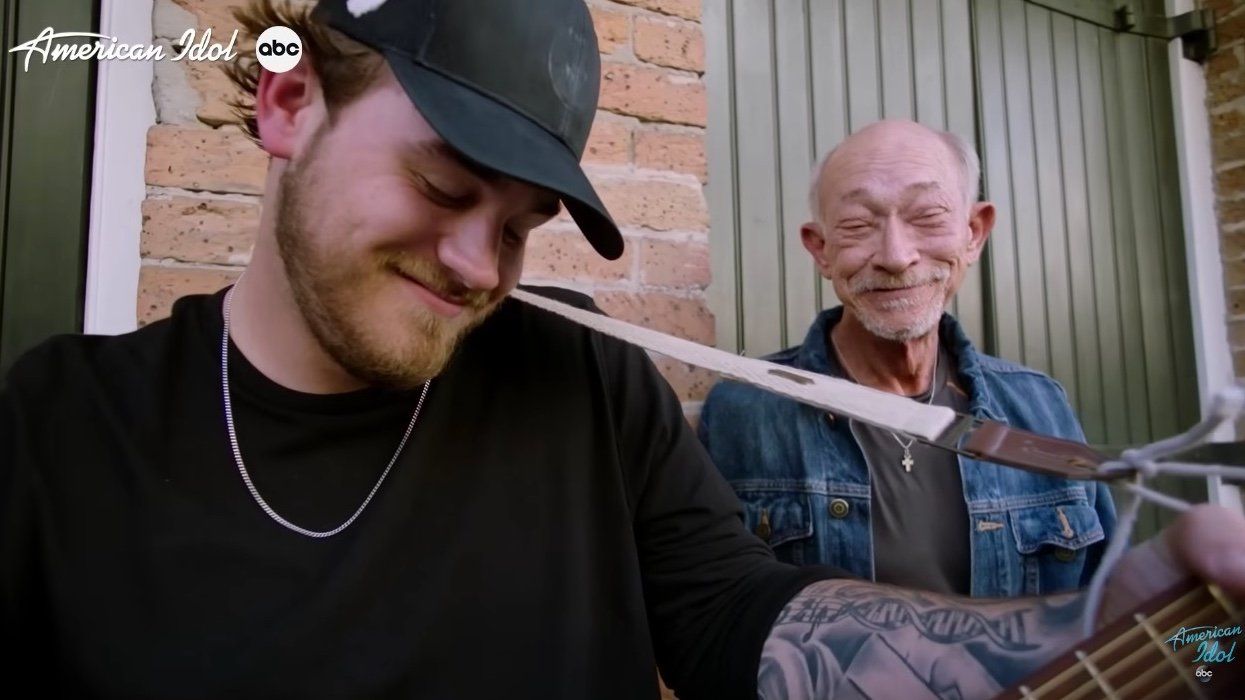 Jon Wayne Hatfield, Ray