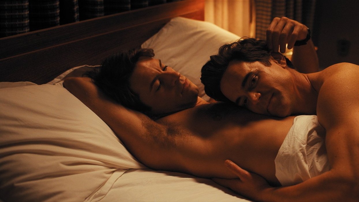 Jonathan Bailey and Matt Bomer in Fellow Travelers