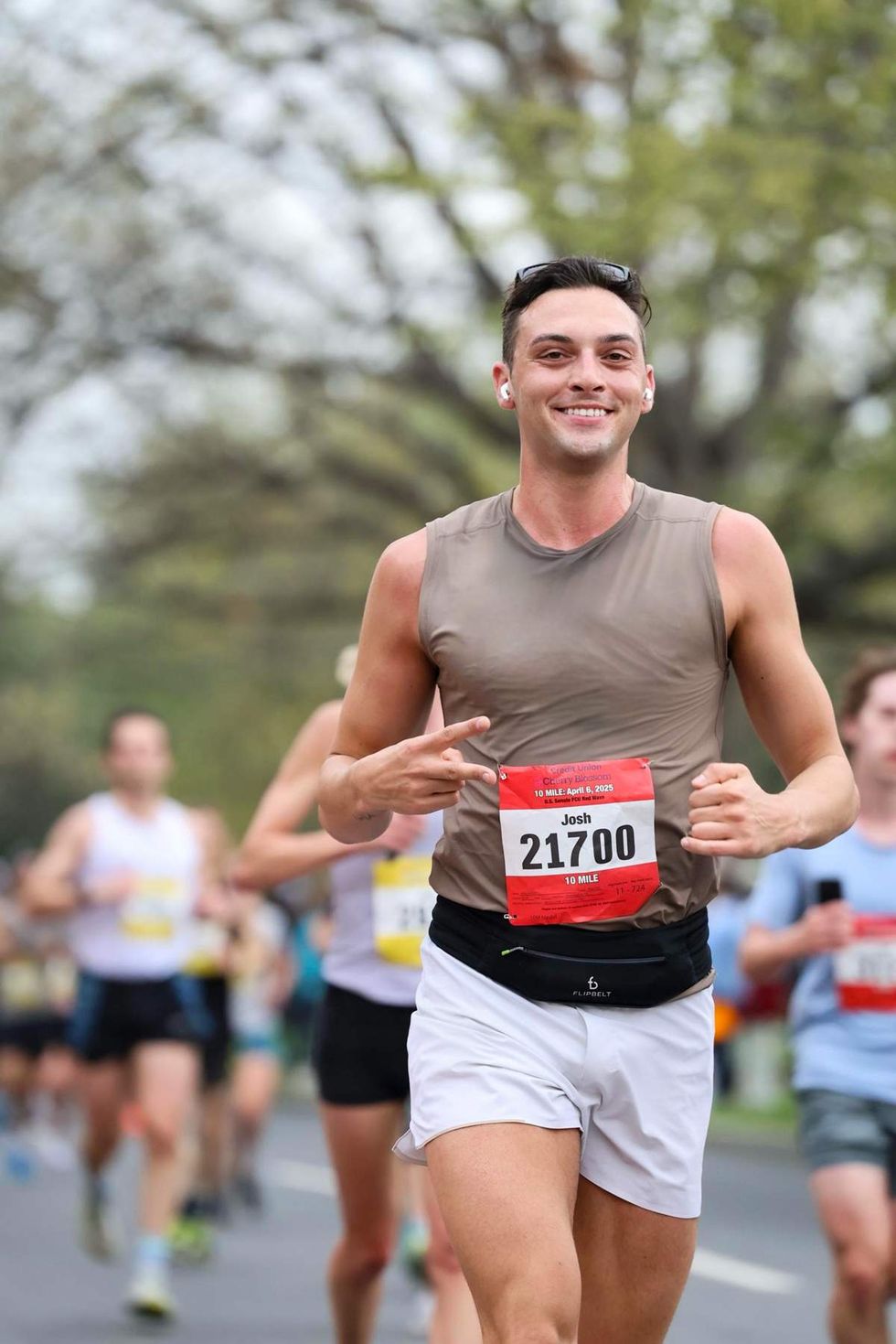 Josh Sorbe running in a marathon
