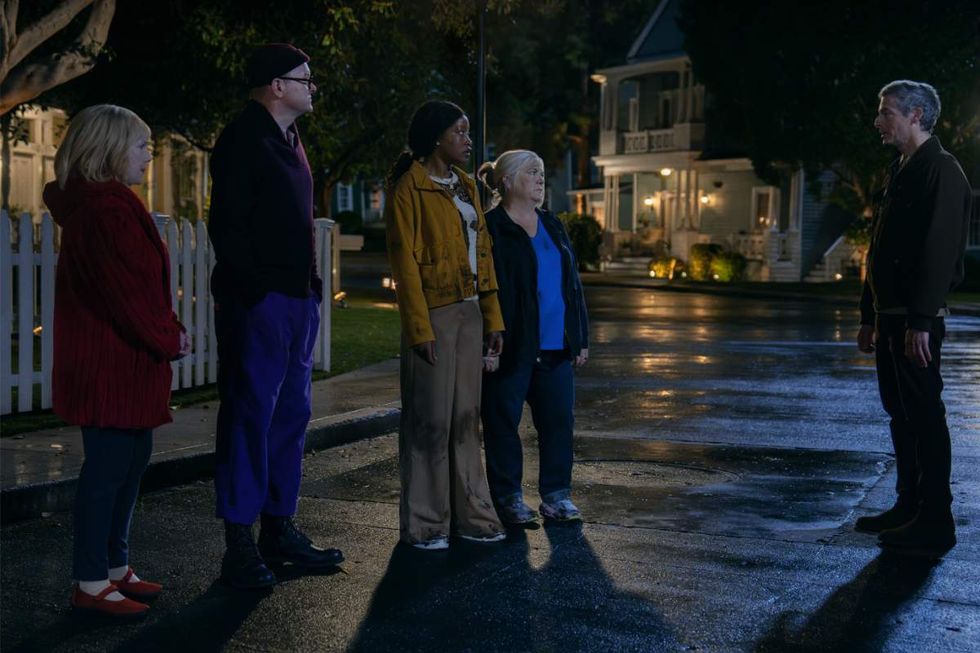 Julia Duffy, Mark Proksch, Keke Palmer, Paula Pell, and Justin Kirk in 'The Burbs'