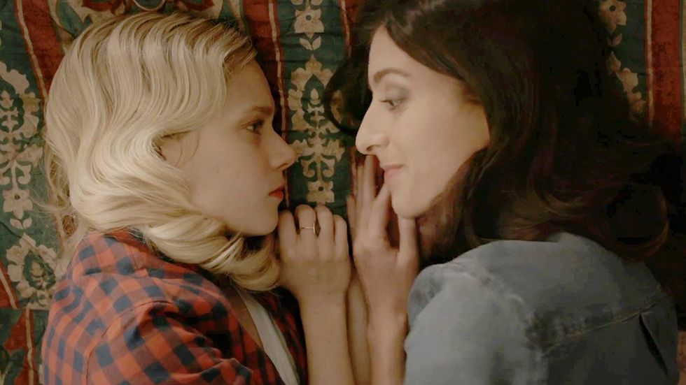 lesbian movies with happy endings: Lez Bomb