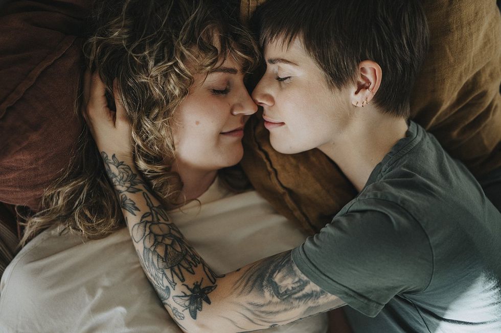 Lesbians in bed