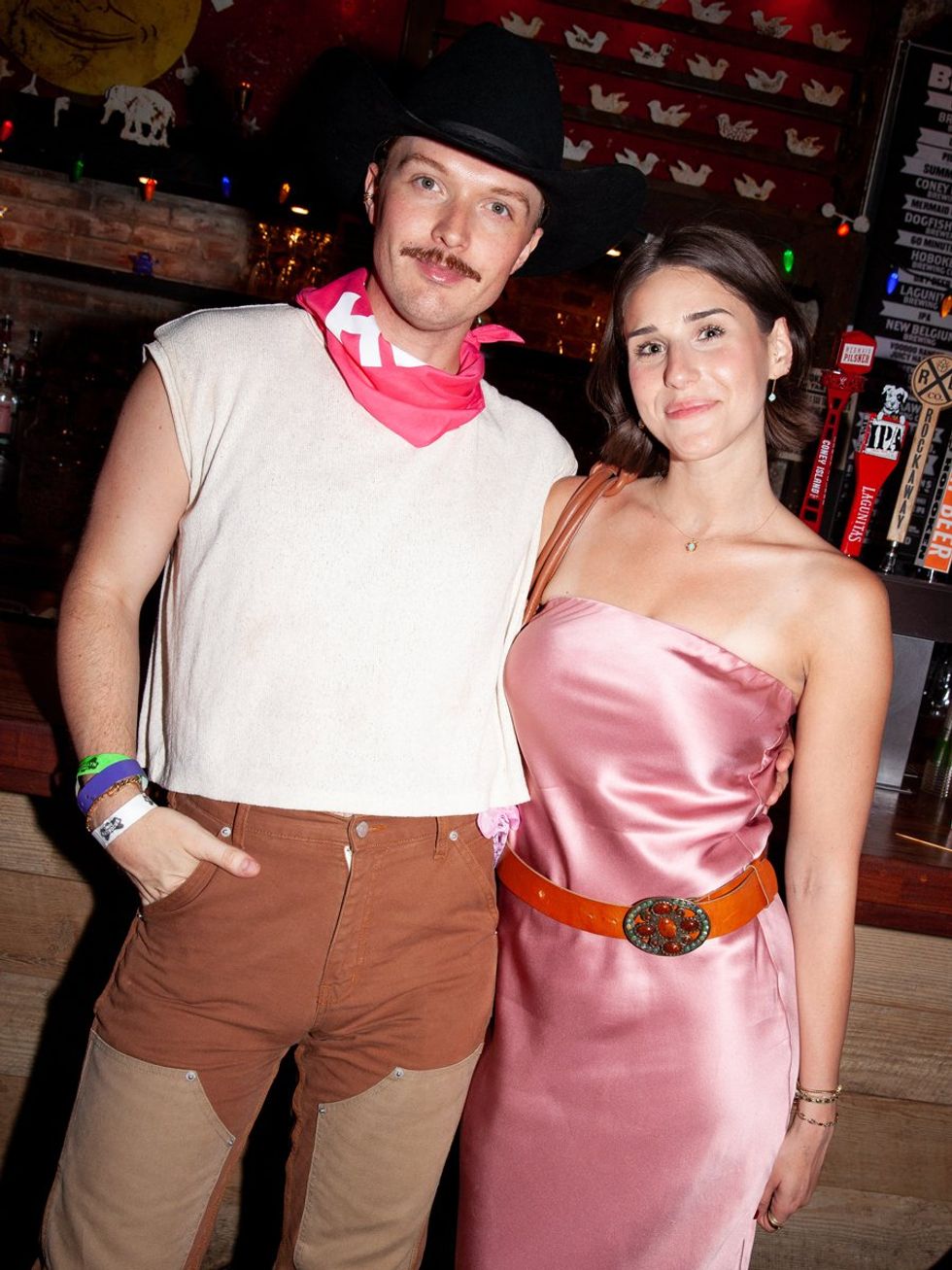 LGBTQ+ Celebration Pride Festival Parade Lyft Stud Country