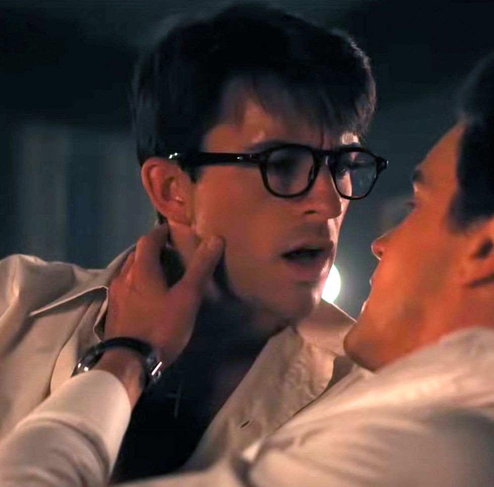 lgbtq golden globe snubs jonathan bailey fellow travelers