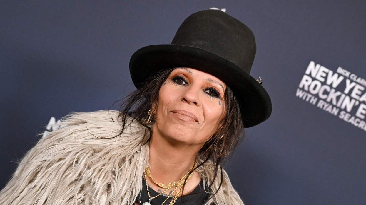 Linda Perry of 4 Non Blondes arrives at "Dick Clark's New Year's Rockin' Eve with Ryan Seacrest" 2026.