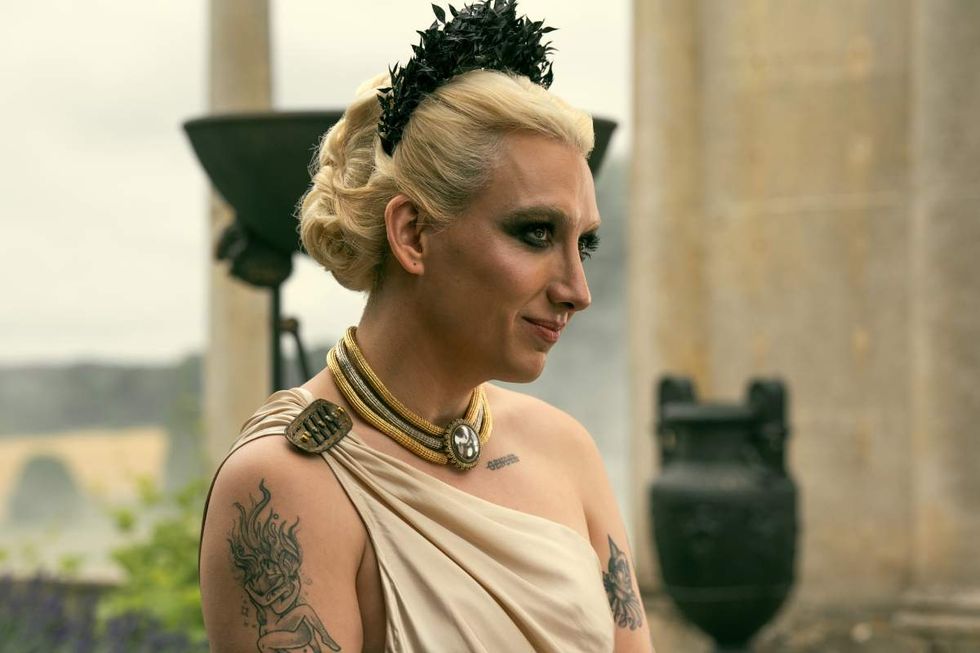 Mason Alexander Park in 'Sandman'