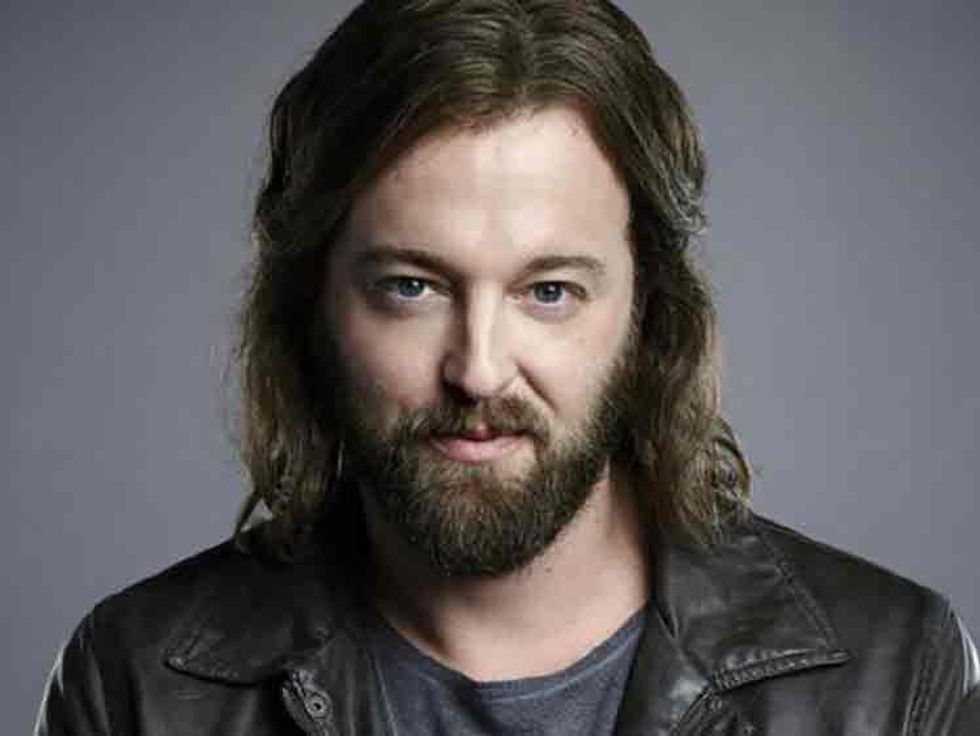 Max Elliott, "Heartbeat"