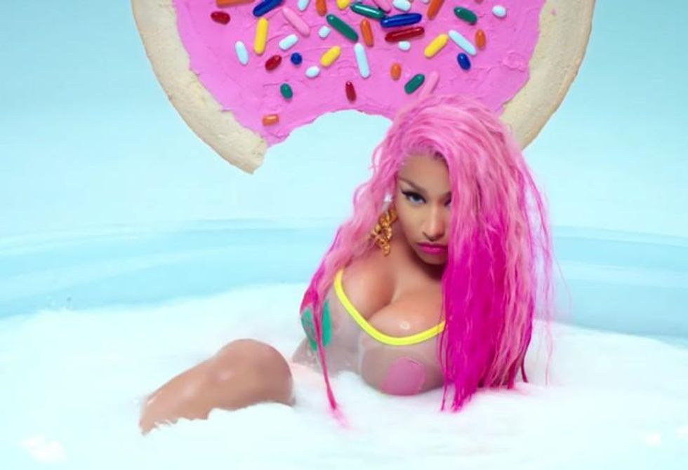 nicki-minaj-lil-wayne-good-form-remix-video.jpg