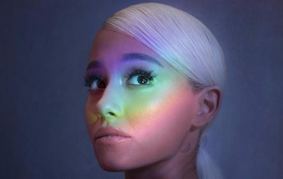 no-tears-left-to-cry-ariana-grande.jpg
