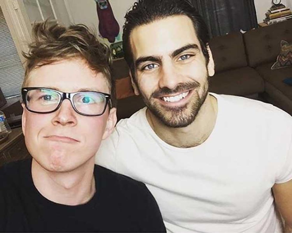 Nyle DiMarco Teaches Tyler Oakley American Sign Language 