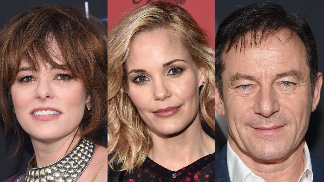 Parker Posey, Leslie Bibb, and Jason Isaacs