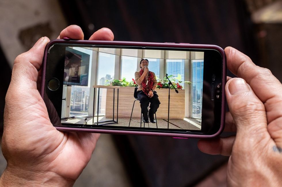 Photo Essay Filipino Drag Elder by Shirin Bhandari