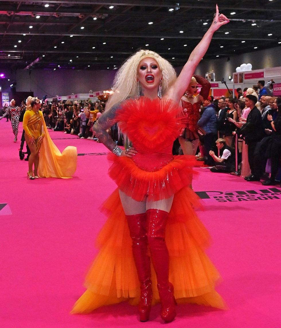 Photo Gallery Dragcon UK 2024 Queens Walk