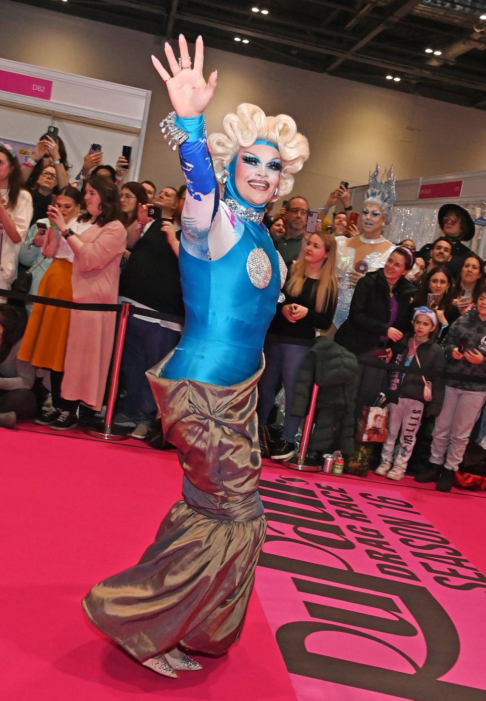 Photo Gallery Dragcon UK 2024 Queens Walk