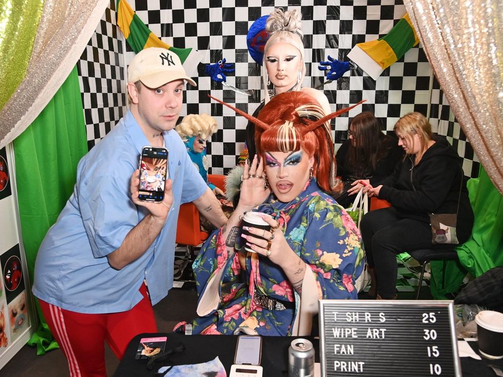 Photo Gallery Dragcon UK Event Tour