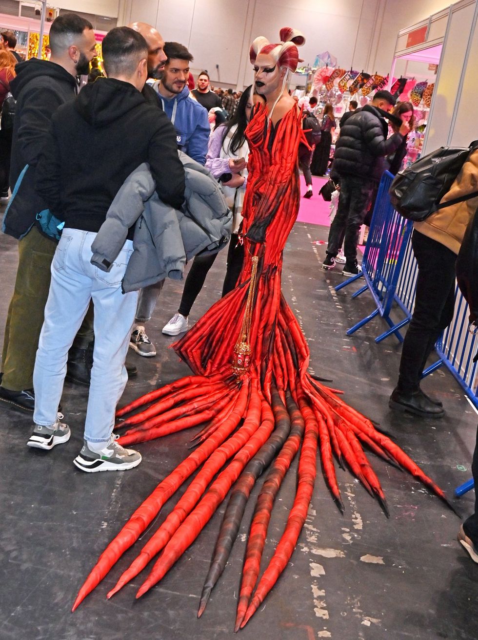 Photo Gallery Dragcon UK Event Tour