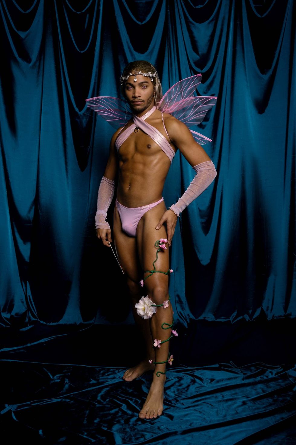 Photo Gallery Faces of the Parisian Ballroom By Mohsen Othmanpg