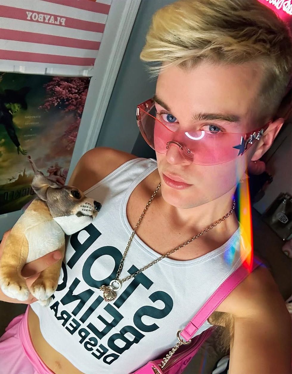 photo gallery For the Love of DILFs Himbo Timmy interview