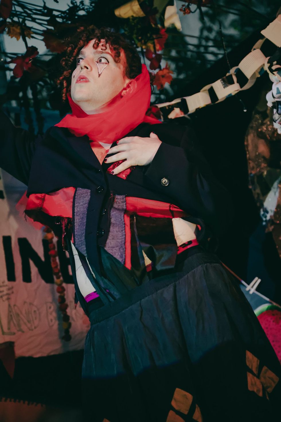 photo gallery Full Moon Drag troupe anti Zionist Jewish queer artists HOT 2 ROT Sukkot Drag Spectacular outside community garden Brooklyn NY