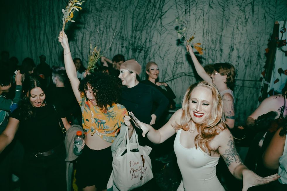 photo gallery Full Moon Drag troupe anti Zionist Jewish queer artists HOT 2 ROT Sukkot Drag Spectacular outside community garden Brooklyn NY