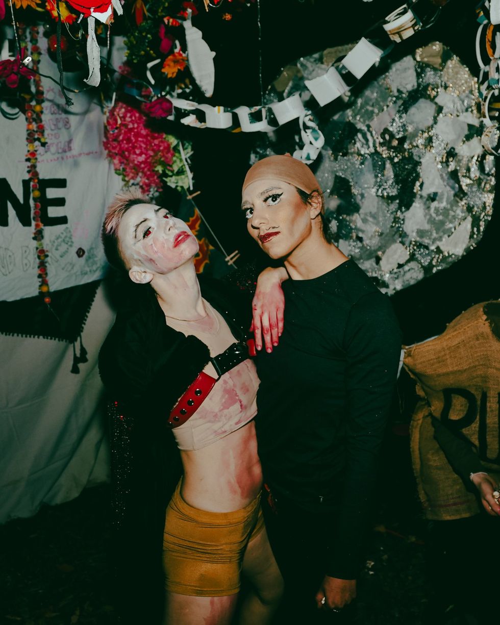 photo gallery Full Moon Drag troupe anti Zionist Jewish queer artists HOT 2 ROT Sukkot Drag Spectacular outside community garden Brooklyn NY