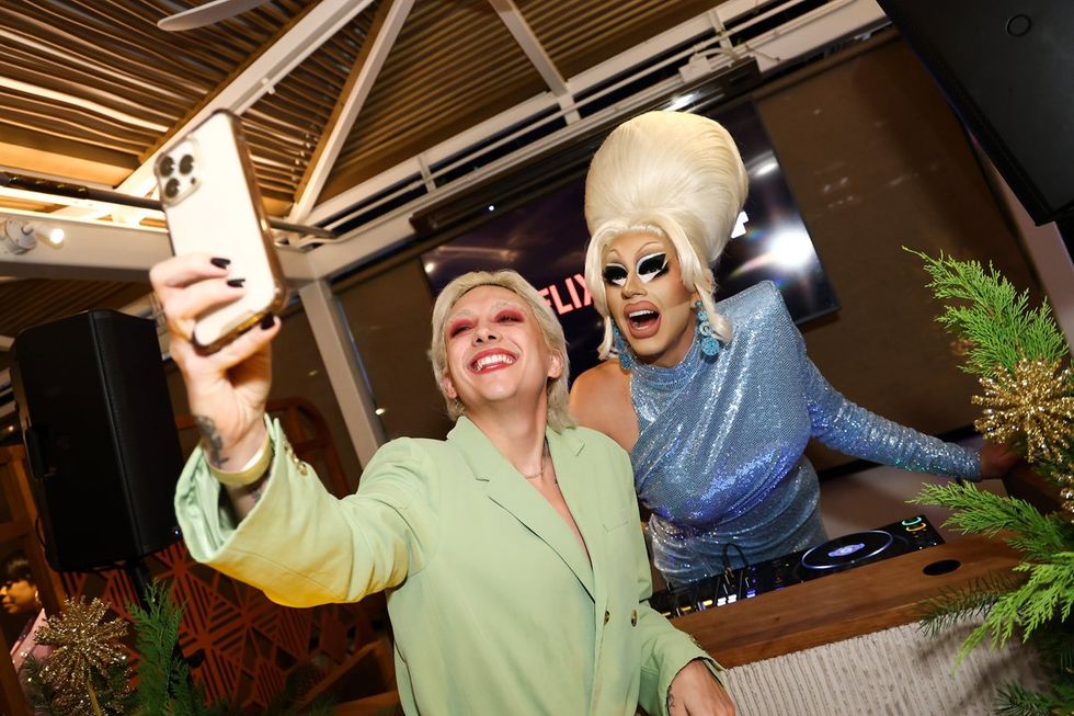 Photo Gallery Netflix Holigays Party 2023