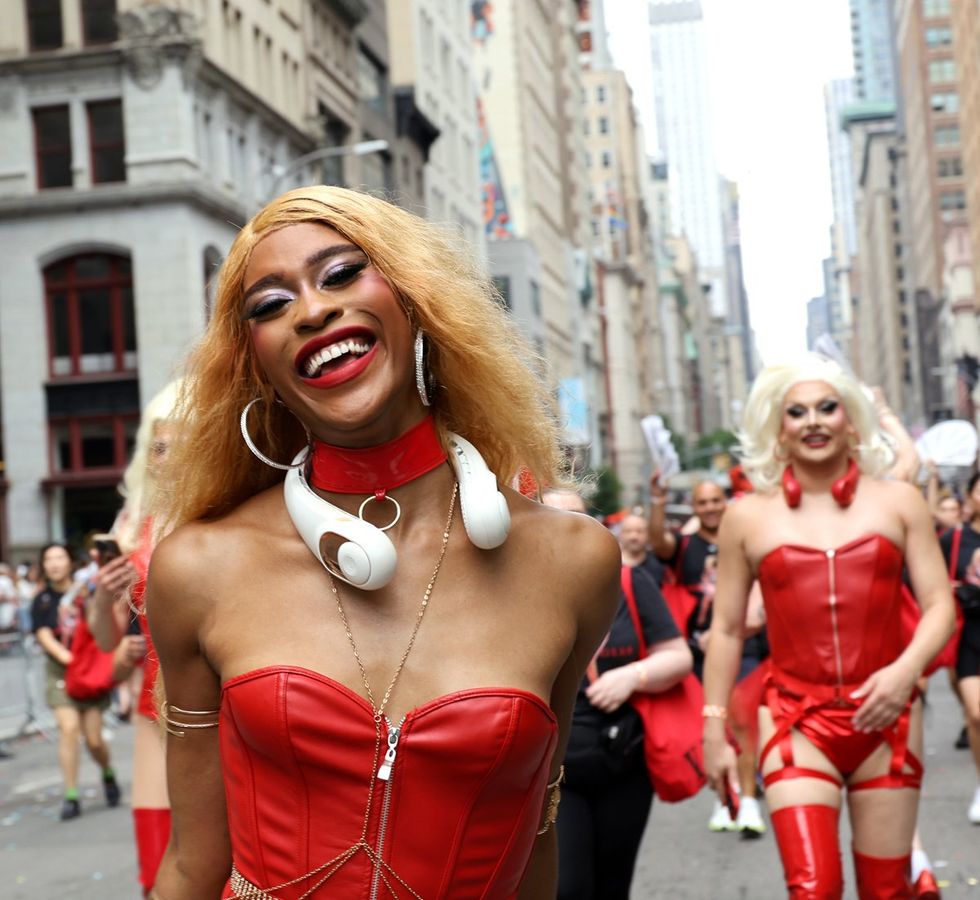 photo gallery NYC lgbtq pride parade 2024