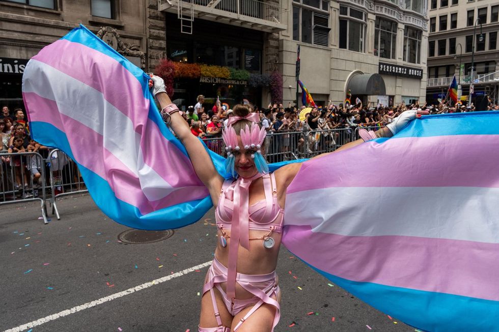 photo gallery NYC lgbtq pride parade 2024