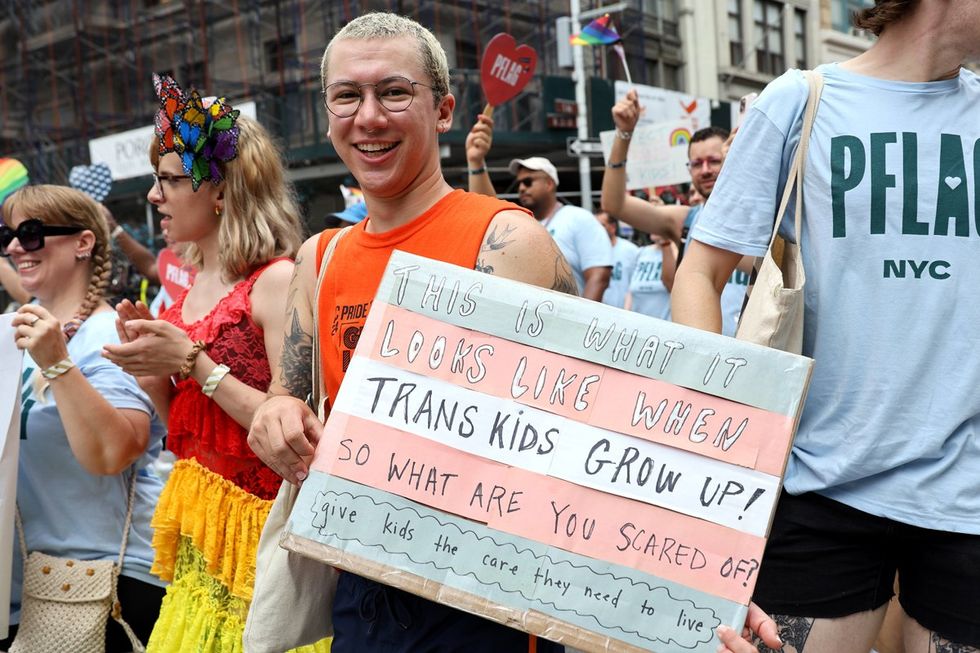 photo gallery NYC lgbtq pride parade 2024
